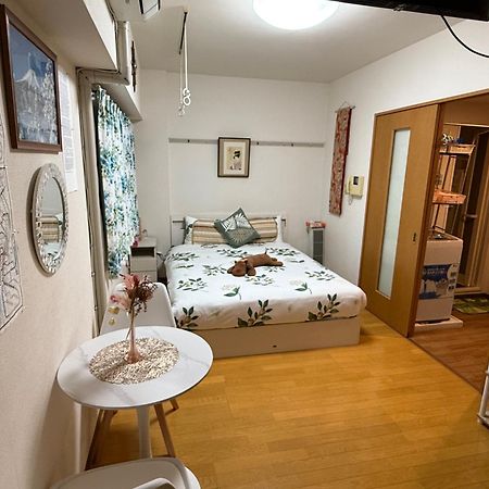 都心の家30 Square Meter King Size Bed With Stepping Rice Tokyo Eksteriør billede