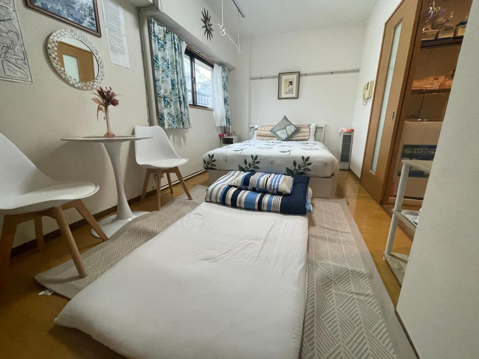 都心の家30 Square Meter King Size Bed With Stepping Rice Tokyo Eksteriør billede
